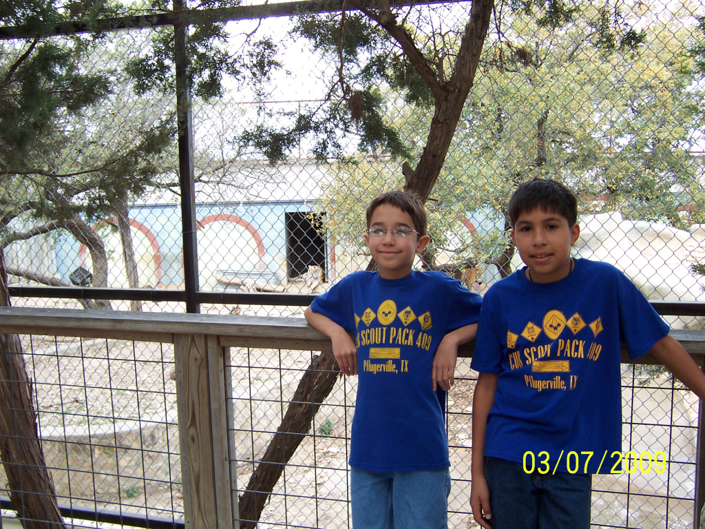 2010-Pack409-Blue-n-Gold - 015.jpg
